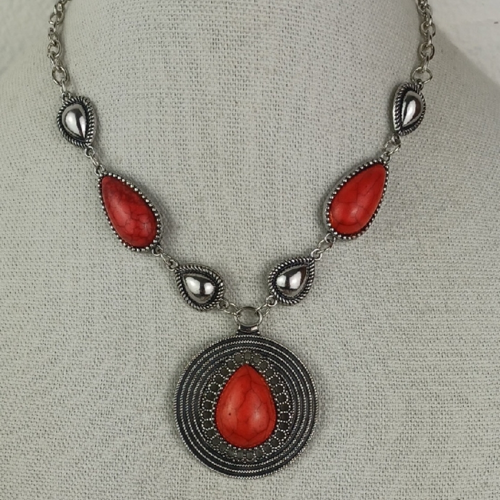 Southwest Boho Silver Tone Red Marbled Faux Stone Concho Necklace & Earrings